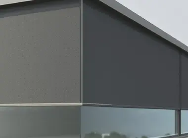zipSCREEN.2 Ganzglasecke 90 Grad von ROMA